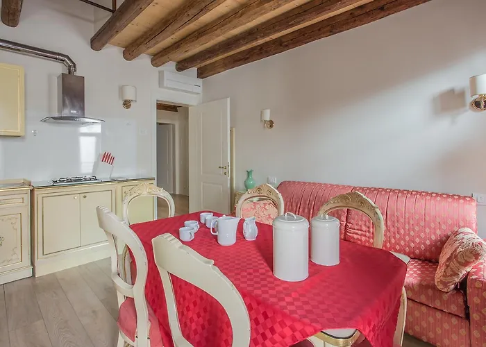 Apartament Uncharted - Ca' Santa Croce Wenecja