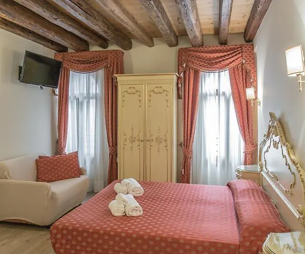 Uncharted - Ca' Santa Croce Apartament Wenecja
