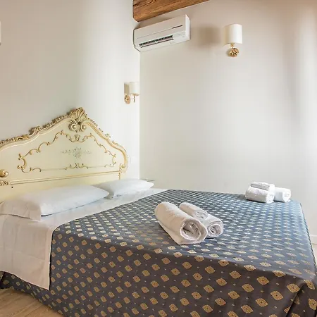 Apartment Uncharted - Ca' Santa Croce *